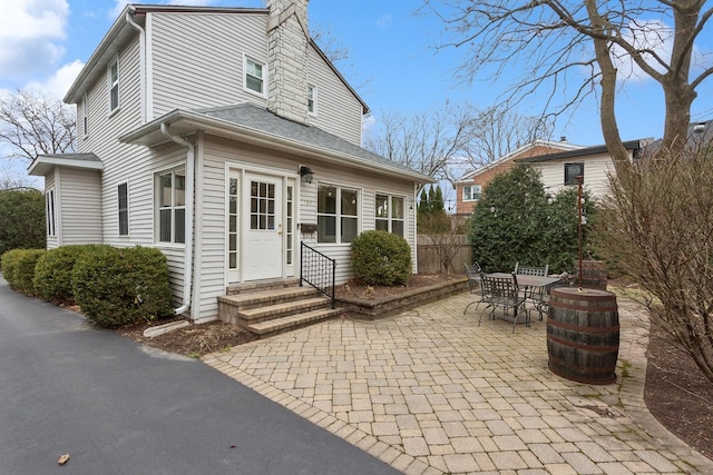 view of front facade featuring a patio area