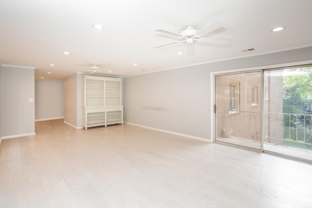 unfurnished room featuring ceiling fan, crown molding, and light wood-type flooring