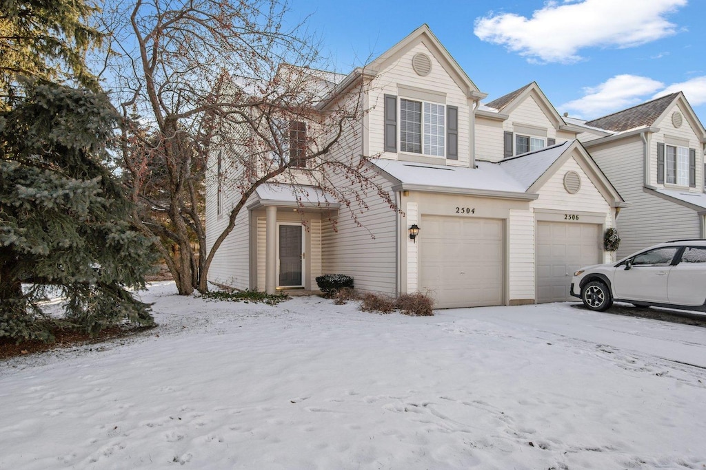 view of front facade with a garage