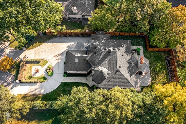 840 Chestnut St, Hinsdale, IL 60521 - aerial view of property and surrounding area
