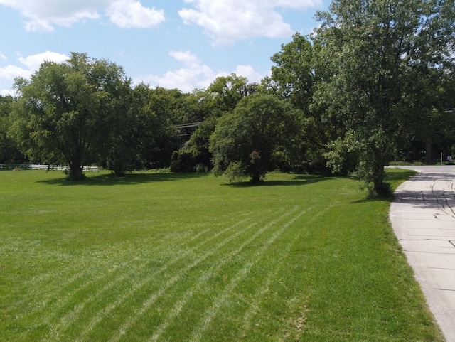 Listing photo 3 for LOT31 Rochefort Ln, Wayne IL 60184