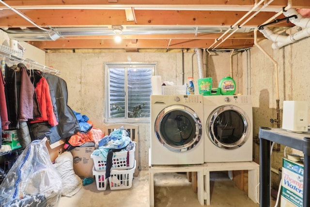 laundry room featuring washer and dryer