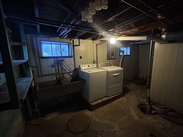 basement with washer and dryer