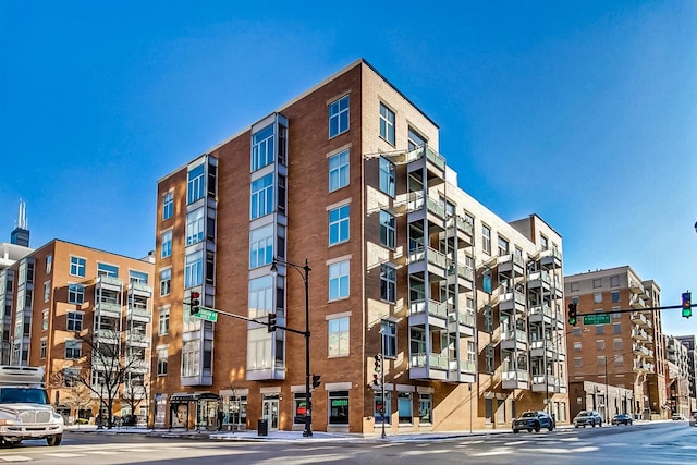 949 W Madison St Unit 601B, Chicago, IL 60607 - view of apartment building / complex