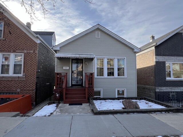 view of front of house