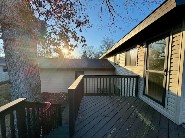 view of deck at dusk