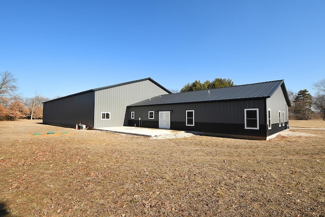 34740 S State Route 129, Braceville, IL 60407 - rear view of house featuring an outdoor structure