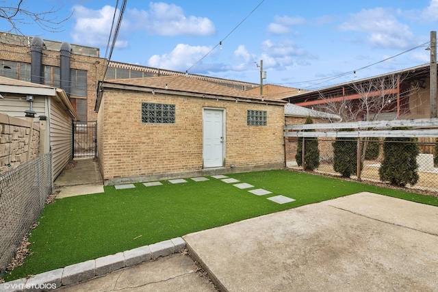 view of yard with a patio area