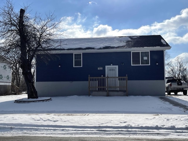 1529 Ambassador Ln, Ford Heights, IL 60411 - photo 1