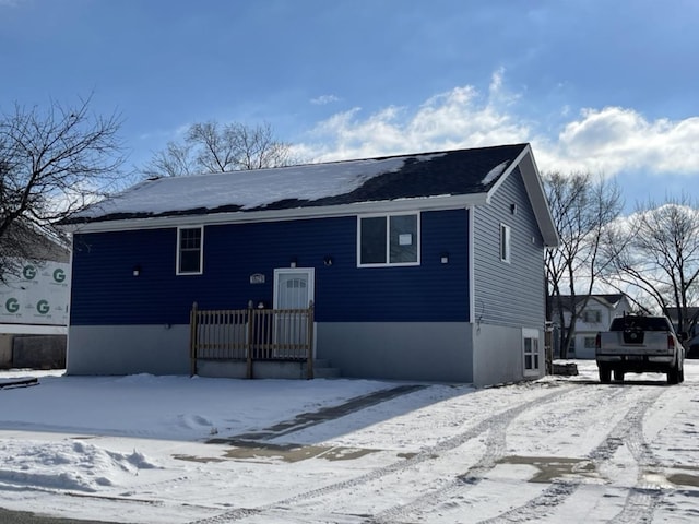 1529 Ambassador Ln, Ford Heights, IL 60411 - photo 2
