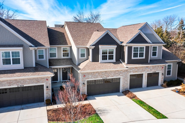 view of front of house featuring a garage