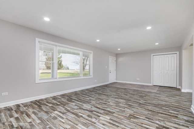 38W715 Huntley Rd, West Dundee, IL 60118 - unfurnished room with wood finished floors and recessed lighting