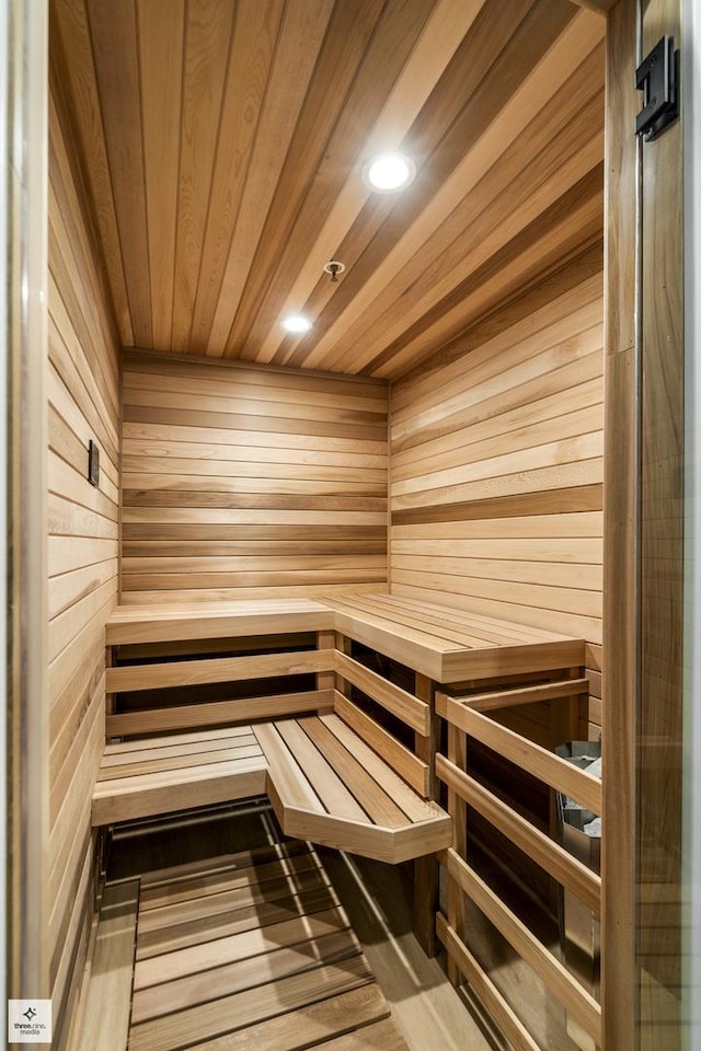 view of sauna / steam room