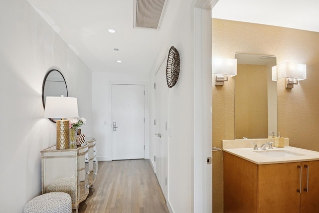 800 N Michigan Ave Unit 2202, Chicago, IL 60611 - photo 2