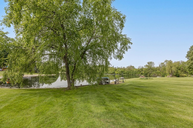 view of yard with a water view