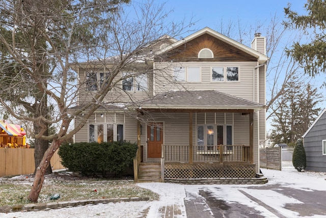 front facade featuring a porch