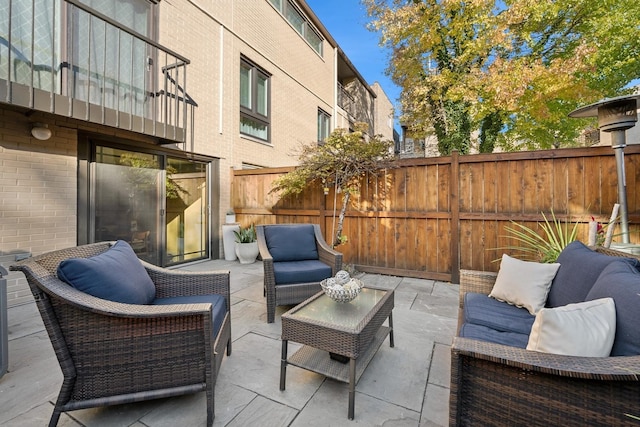 view of patio / terrace featuring an outdoor hangout area