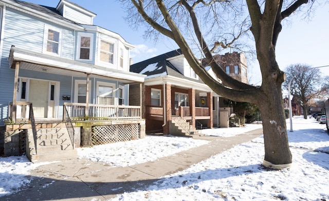 view of front of property with covered porch