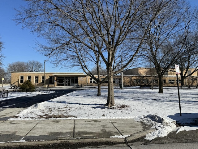 view of front of house