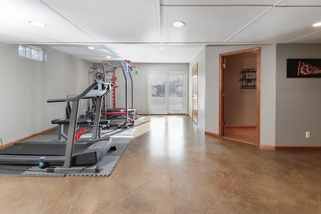 workout area with a healthy amount of sunlight