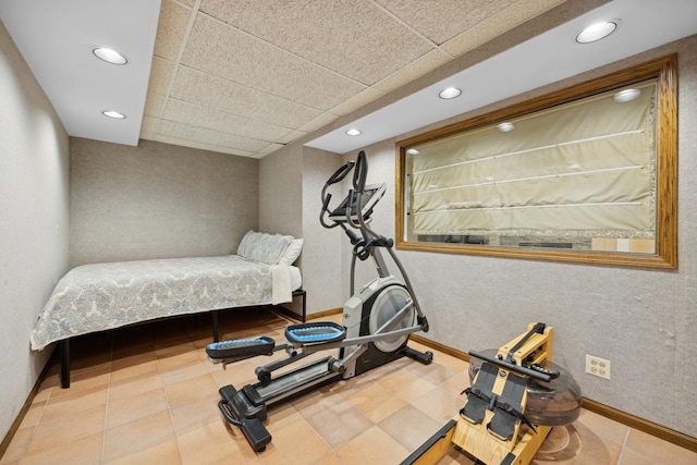 exercise area with a drop ceiling