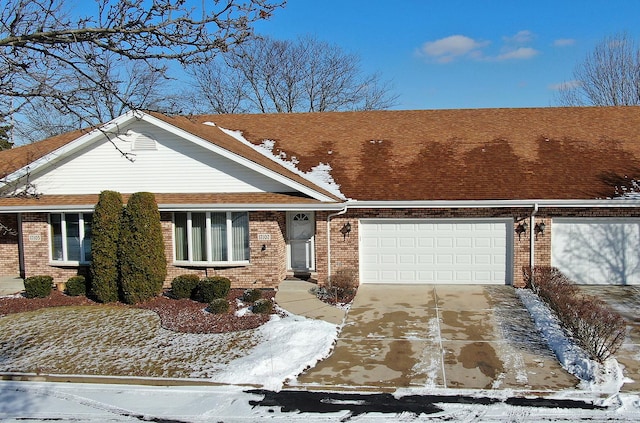 view of front facade with a garage