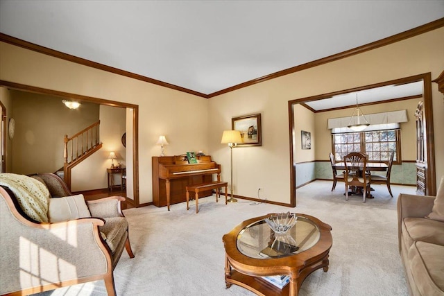 living room with light carpet and crown molding