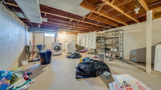 basement featuring washing machine and dryer