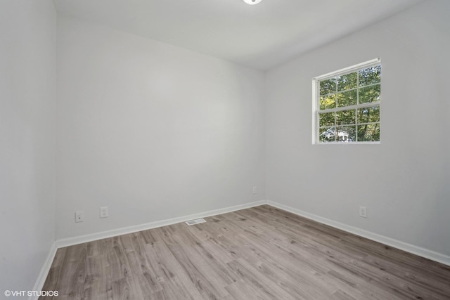 empty room featuring light hardwood / wood-style flooring