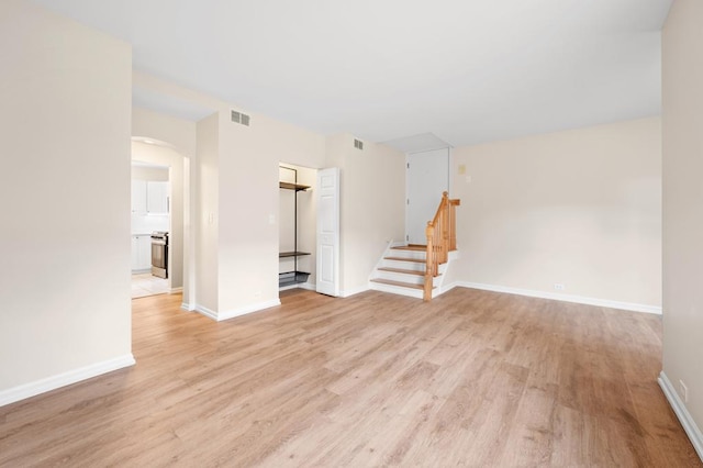 empty room featuring light hardwood / wood-style floors