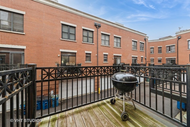 balcony featuring grilling area