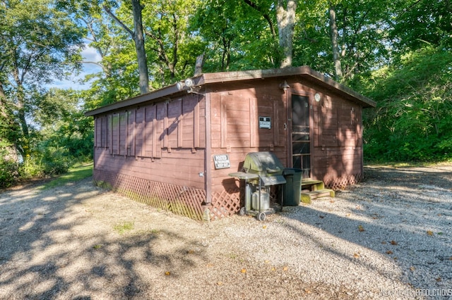 view of outdoor structure