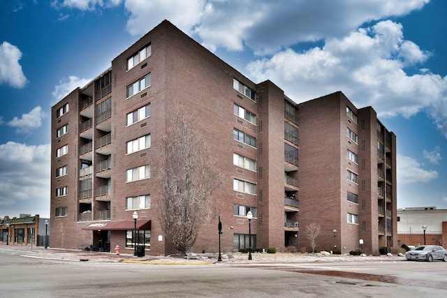 view of building exterior