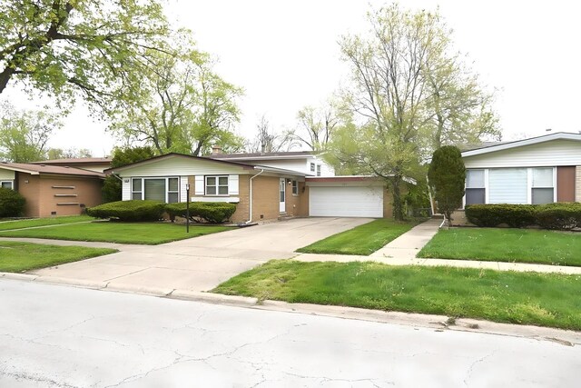 223 W Rainbow Dr, Glenwood, IL 60425 - photo 2