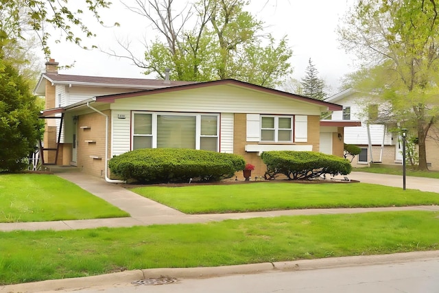 223 W Rainbow Dr, Glenwood, IL 60425 - photo 3