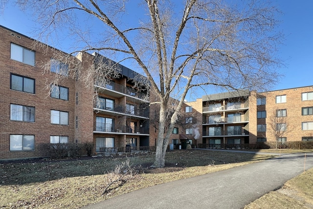 view of building exterior