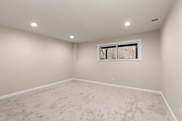 view of carpeted spare room