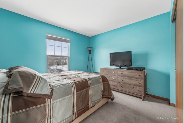 bedroom featuring carpet floors