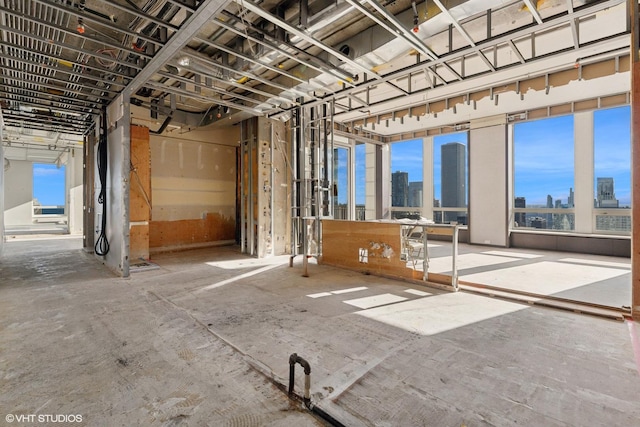 miscellaneous room featuring a skyline view