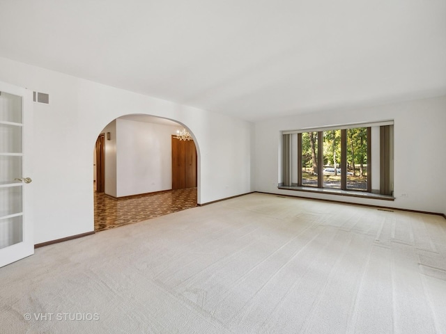 view of carpeted spare room