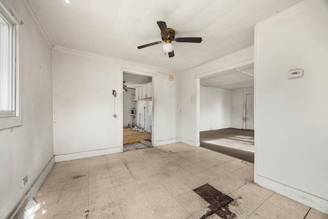 unfurnished room featuring ceiling fan