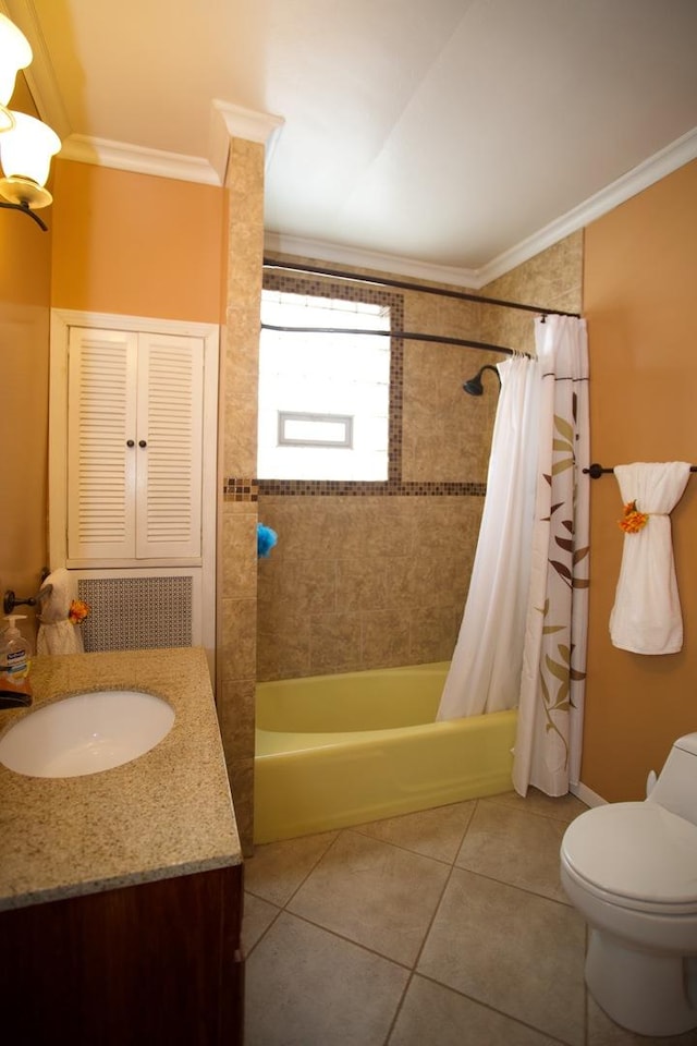 full bathroom featuring shower / tub combo with curtain, tile patterned floors, ornamental molding, and toilet