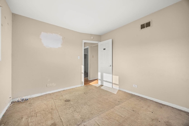 unfurnished bedroom with carpet flooring