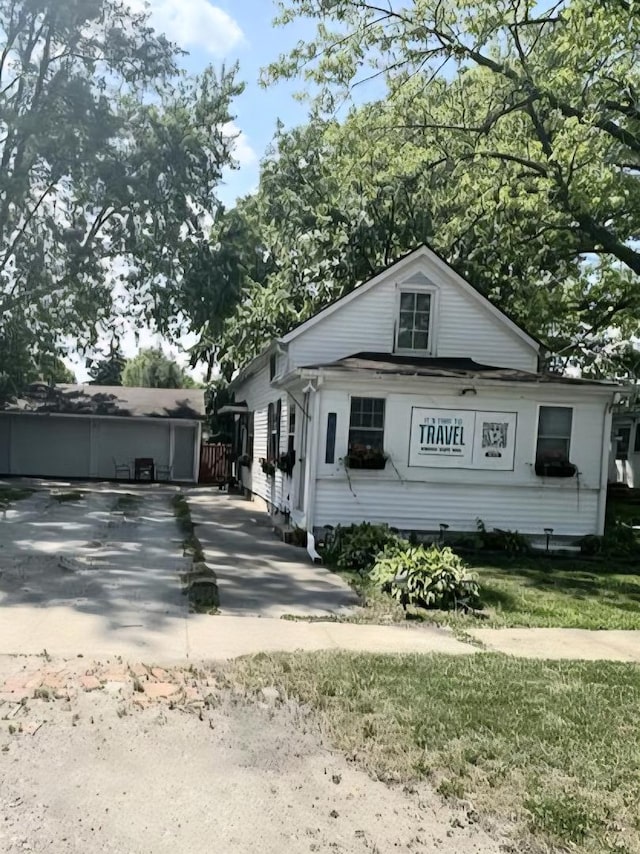 110 S Cherry St, Somonauk, IL 60552 - view of bungalow