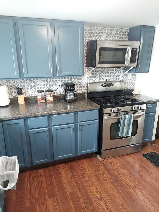 110 S Cherry St, Somonauk, IL 60552 - photo 20