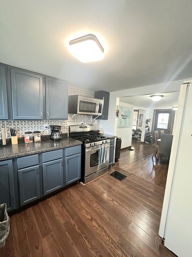 110 S Cherry St, Somonauk, IL 60552 - photo 21