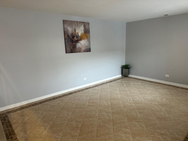 unfurnished bedroom with access to exterior, a textured ceiling, a closet, and light hardwood / wood-style flooring