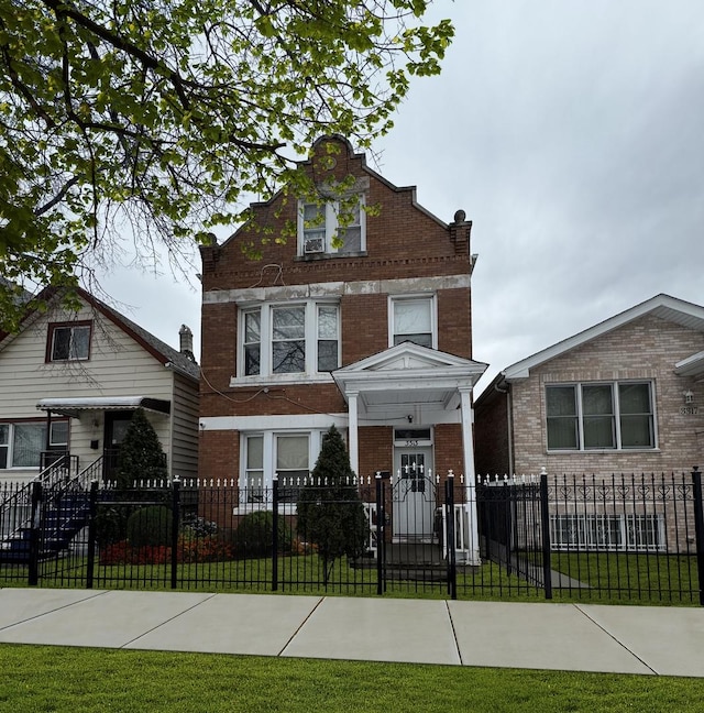 view of front of house