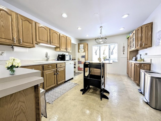 7664 Willow Ave, Woodridge, IL 60517 - photo 3