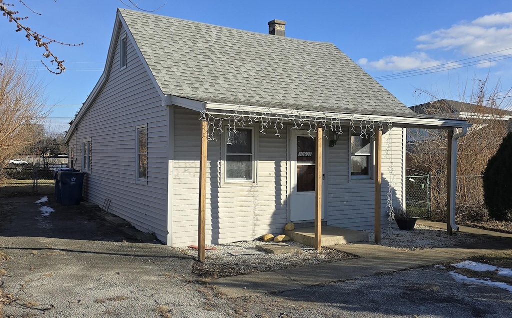 view of front of home